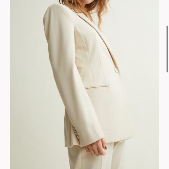 NWT H&M Beige Blazer - Picture 5 of 5